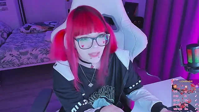 Yumi Youkai online show from 10.14.25