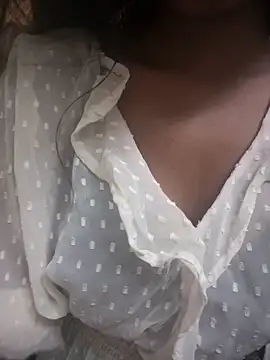 PARI Hun online show from 04.11.26