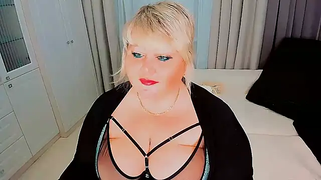 BIGTITSBBW online show from 02.25.25