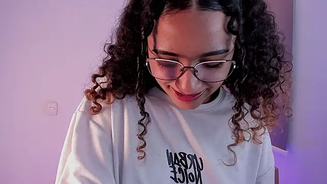 DAHLIA BROWNIE online show from 03.13.25