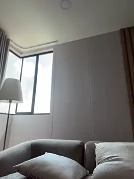 AnnaCastillo  online show from 04.19.26