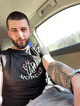 ElChapoGuzman95 online show from 02.22.25