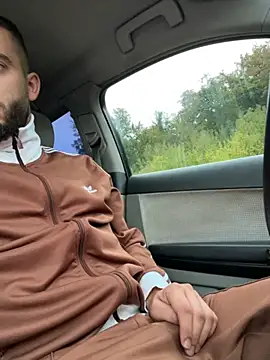 ElChapoGuzman95 online show from 09.30.25