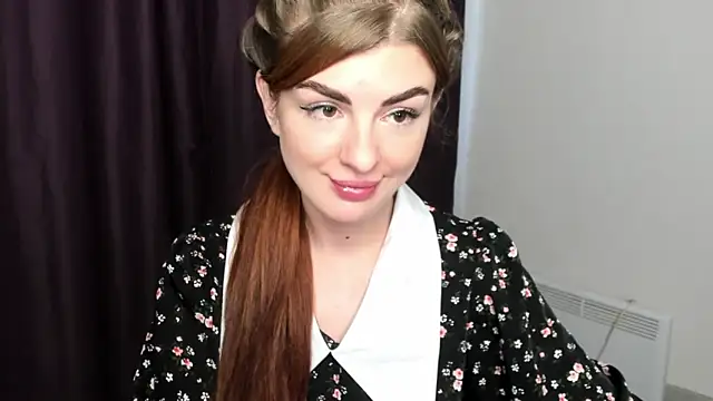  comefeelme  online show from 01.25.25