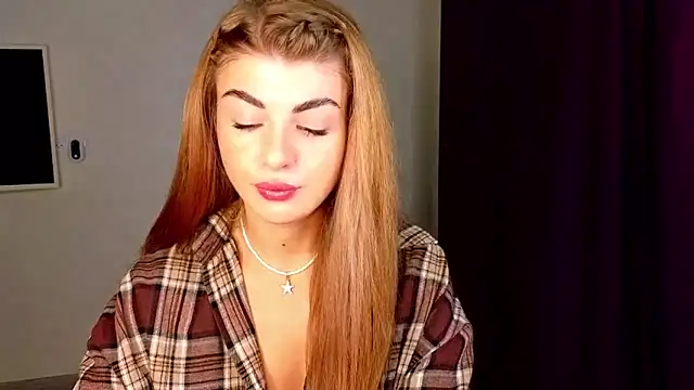  comefeelme  online show from 10.20.25