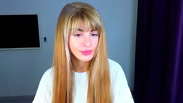  comefeelme  online show from 10.23.25