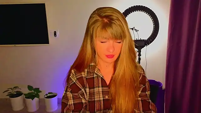  comefeelme  online show from 12.14.25