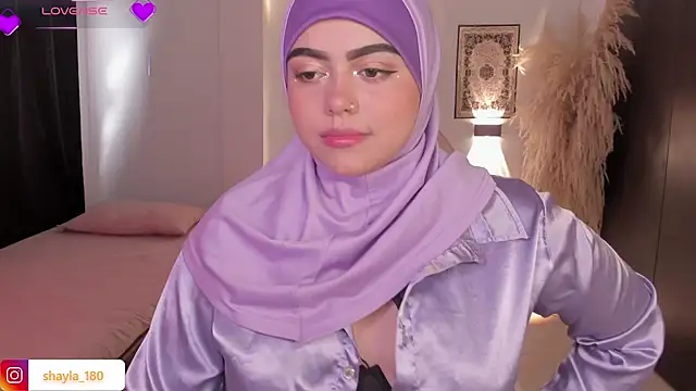 shayla 18 online show from 11.21.25