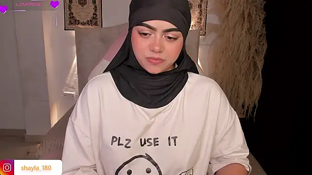 shayla 18 online show from 07.10.26