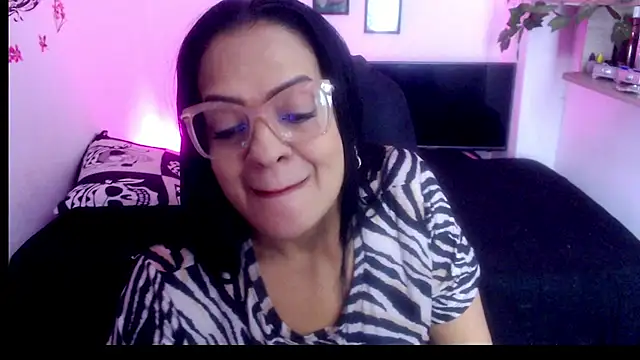 Snapshot of menfismuller2 chatting on 12.02.25 menfismuller2 online show from 12.02.25