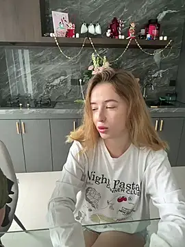 Nura n Sarah online show from 12.29.24