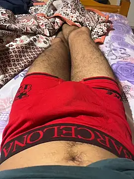 Snapshot of maroodick chatting on 10.27.25 maroodick online show from 10.27.25