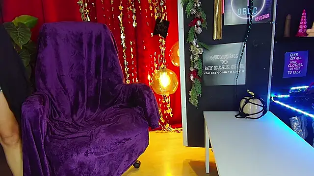 iammistress online show from 12.20.24