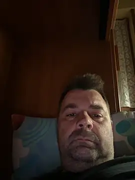 Snapshot of h4cAlex chatting on 11.05.25 h4cAlex online show from 11.05.25