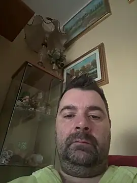 Snapshot of h4cAlex chatting on 11.12.25 h4cAlex online show from 11.12.25