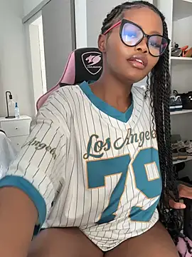 Snapshot of Neelo-Smith chatting on 12.05.24 Neelo-Smith online show from 12.05.24