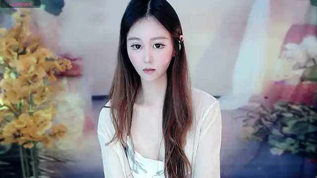 Snapshot of Aimee-520 chatting on 12.23.24 Aimee-520 online show from 12.23.24