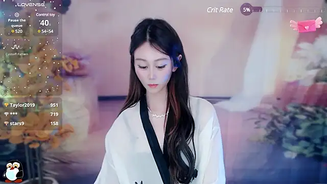 Snapshot of Aimee-520 chatting on 01.05.25 Aimee-520 online show from 01.05.25