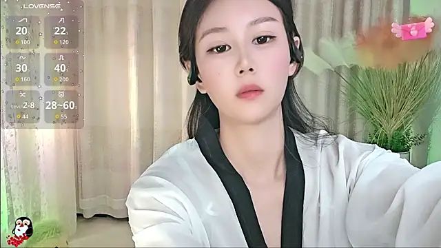 Snapshot of Aimee-520 chatting on 09.18.25 Aimee-520 online show from 09.18.25