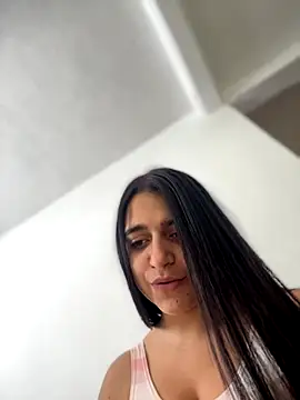 Alicia Ruiz online show from 09.12.25