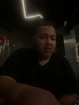 bigzae82 online show from 01.28.25