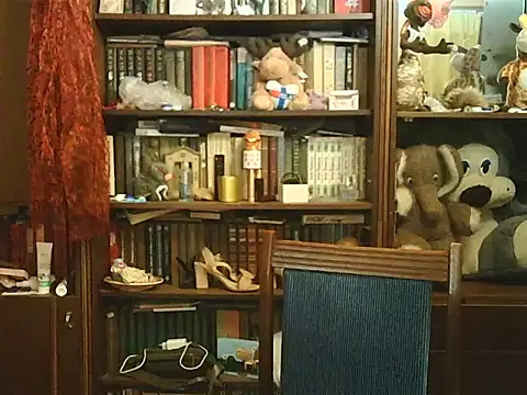 CarrieQPeach online show from 11.14.25