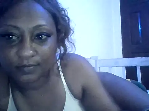 Snapshot of TenderE chatting on 07.10.26 TenderE online show from 07.10.26