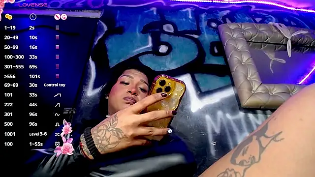 Snapshot of IsabellBigtitsxx chatting on 03.11.26 IsabellBigtitsxx online show from 03.11.26