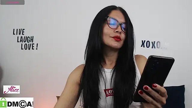 Snapshot of Alicesoul chatting on 12.16.25 Alicesoul online show from 12.16.25