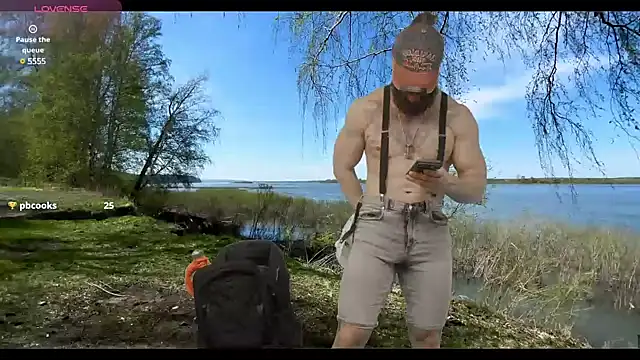 Snapshot of rusbigpaul chatting on 03.07.25 rusbigpaul online show from 03.07.25