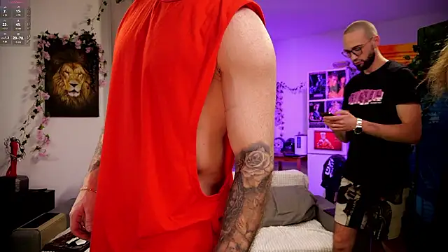 Snapshot of rusbigpaul chatting on 02.28.26 rusbigpaul online show from 02.28.26