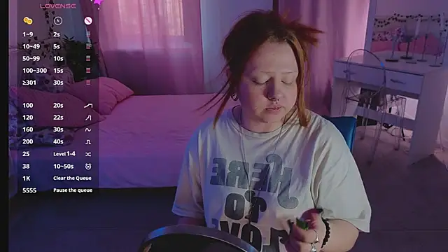 Snapshot of bitchofsun_ chatting on 07.17.26 bitchofsun online show from 07.17.26
