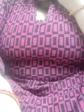 Snapshot of Seema_99 chatting on 12.31.24 Seema 99 online show from 12.31.24