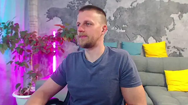 Snapshot of VikingChrisss chatting on 05.25.26 VikingChrisss online show from 05.25.26