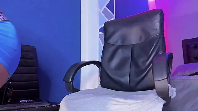 alex oficial online show from 03.18.25