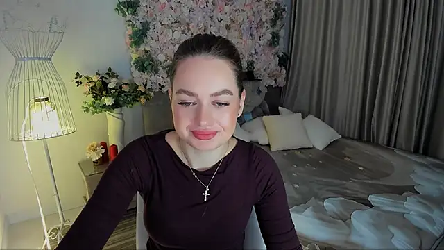 MiracleCurly online show from 11.18.25