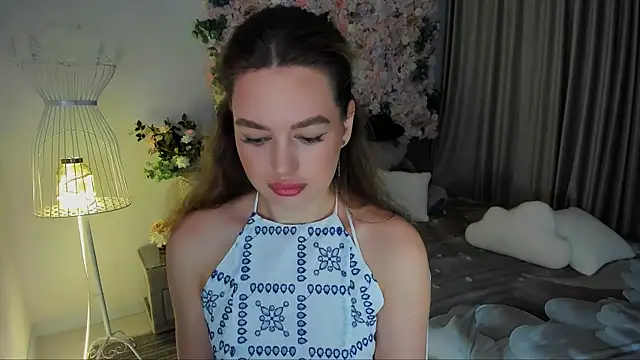 MiracleCurly online show from 11.25.25