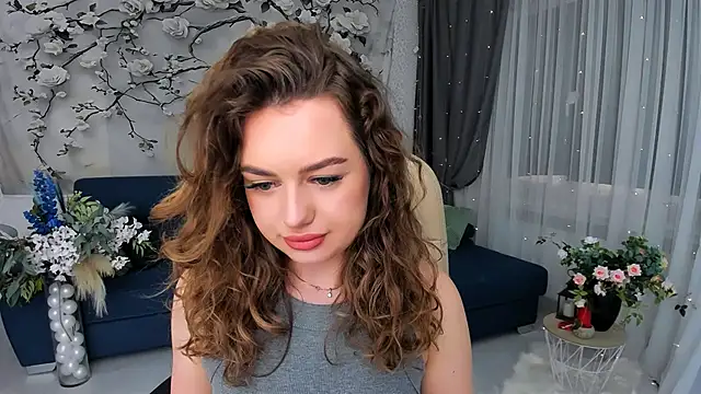 MiracleCurly online show from 05.23.26