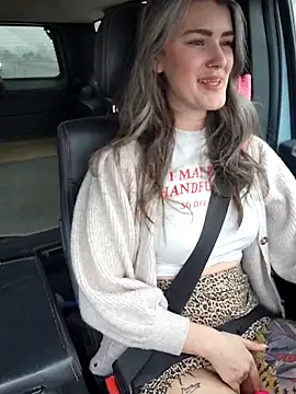 Lilmissvyx online show from 02.17.26