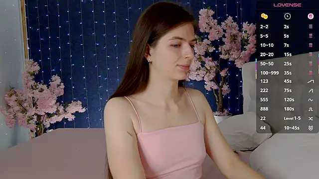 -Mirror-Girl- online show from 11.22.25