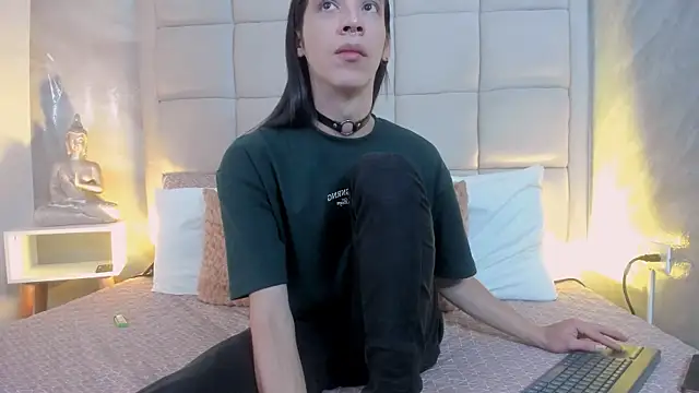 Hecatee 77 online show from 09.21.25