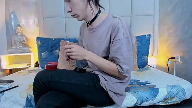 Hecatee 77 online show from 10.07.25