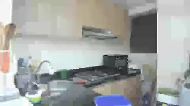 Snapshot of loverubii chatting on 02.23.25 loverubii online show from 02.23.25