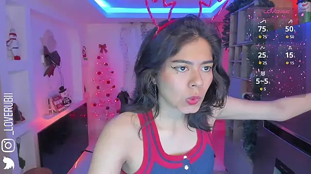 Snapshot of loverubii chatting on 12.14.25 loverubii online show from 12.14.25