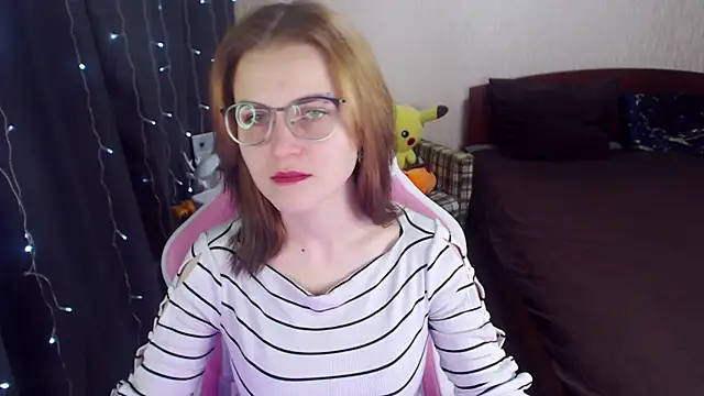 MissBrightShine online show from 02.08.25