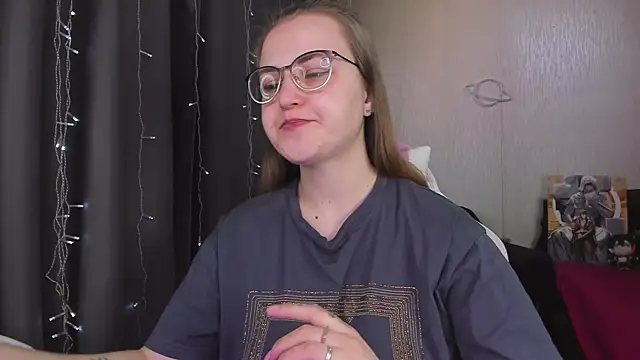 MissBrightShine online show from 02.25.26