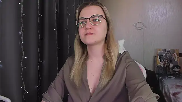 MissBrightShine online show from 03.21.26