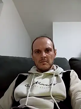 Ilovesquirt84 online show from 04.20.26