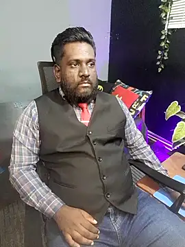 Rayansmith  online show from 10.31.25