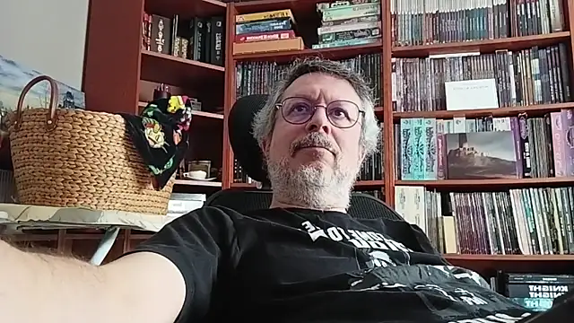 Mandra is a whore online show from 10.26.25